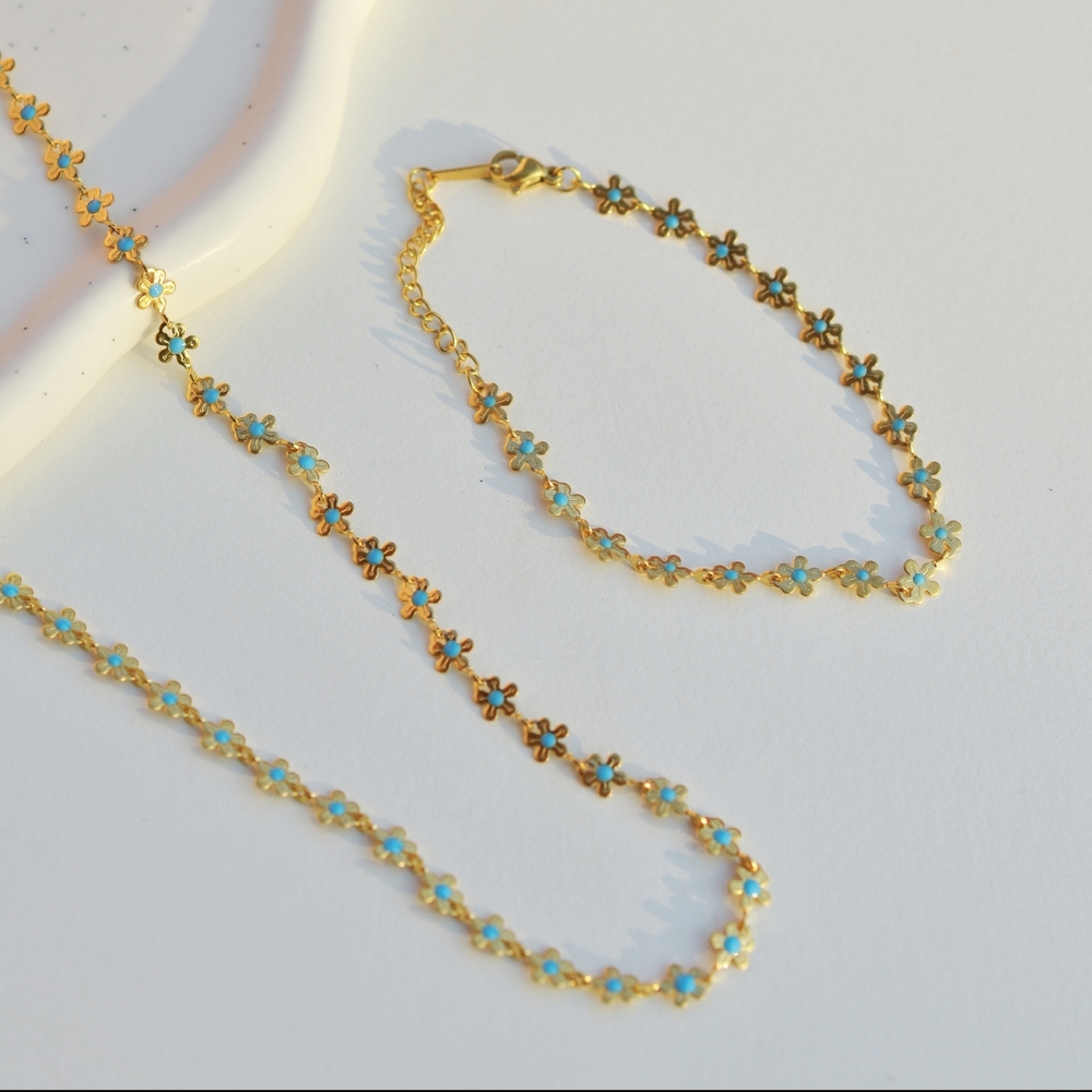 Gold and Blue Floral Necklace and Bracelet Set